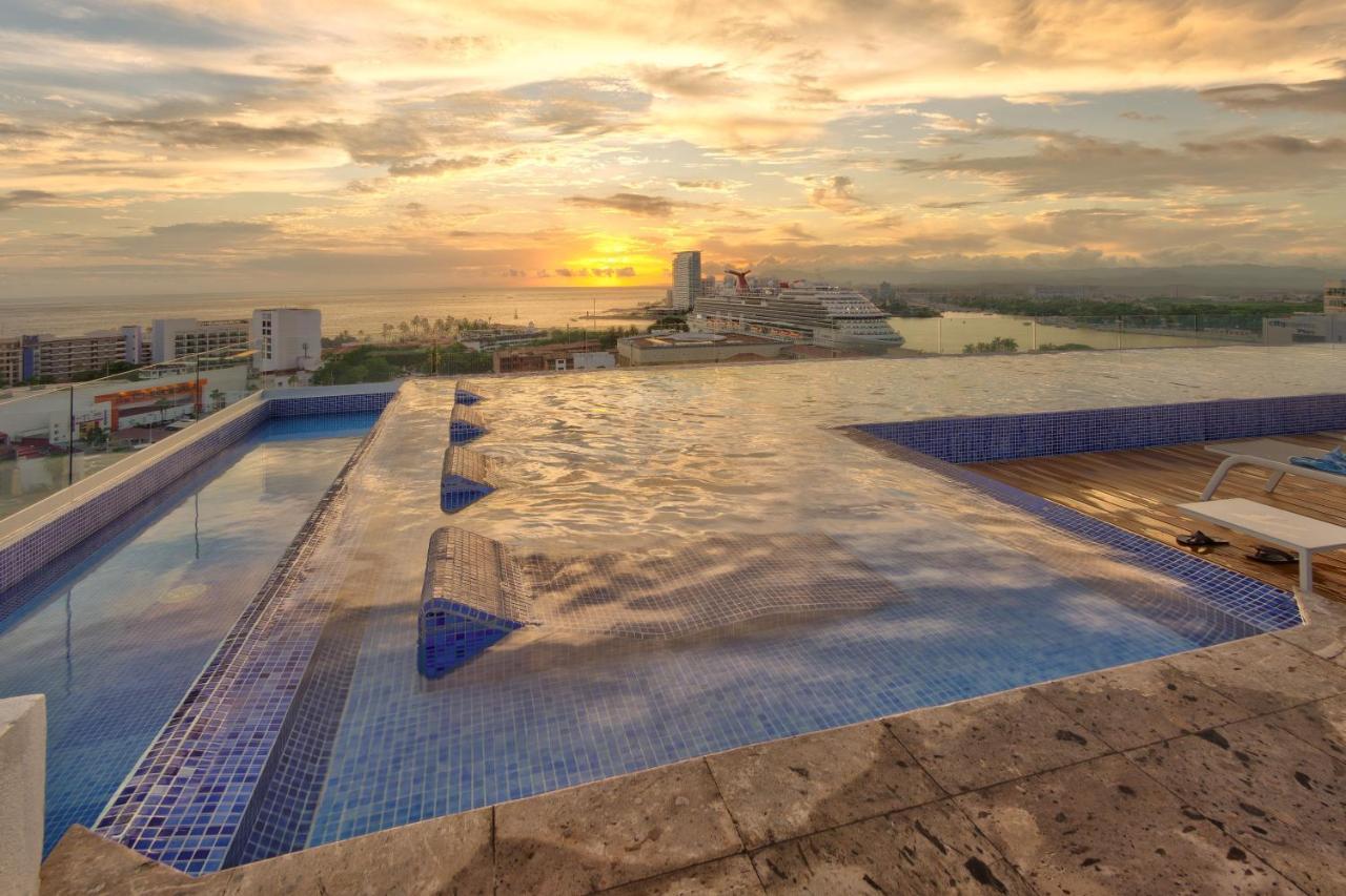 ¡Hermoso Condo Con Espectacular Vista A La Bahia!! Пуэрто-Вальярта Экстерьер фото
