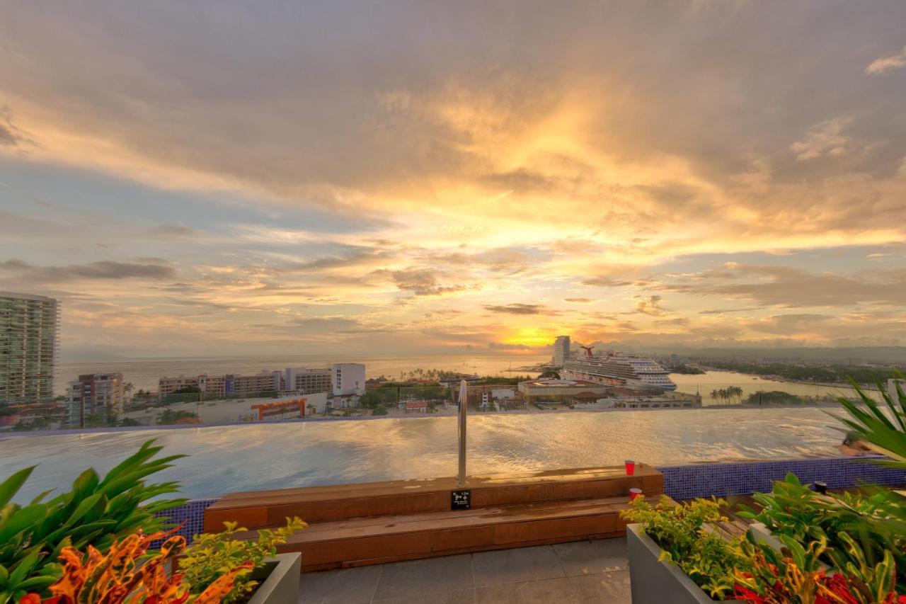 ¡Hermoso Condo Con Espectacular Vista A La Bahia!! Пуэрто-Вальярта Экстерьер фото